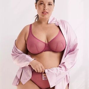 Cacique Seriously Sexy Collection Unlined T-Shirt Bra with Full Coverage